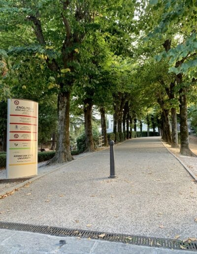 Walkway to Villa Poggiano in Montepulciano